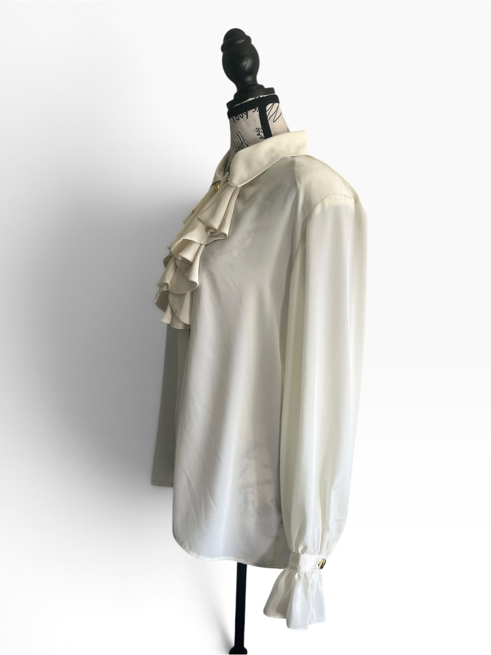 VINTAGE 80s White Ivory Ruffle Jabot Blouse Victorian Romantic Secretary Gothic - Picture 3 of 6